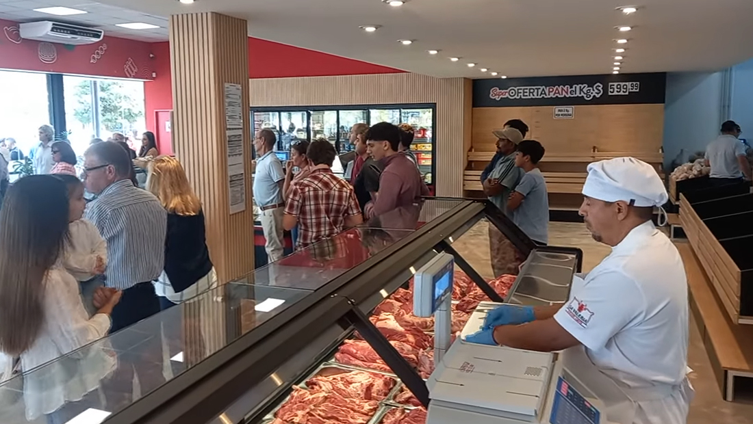 
Frigorífico La Valeria manages its digital signage with Dex Manager